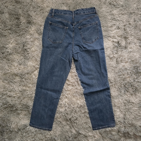 NWT No Boundaries High Rise Mom Jeans - Picture 2 of 4